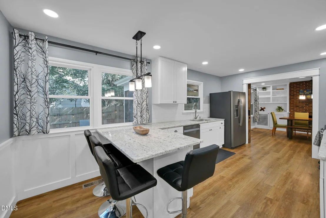 Photo of 5920 Whittier Drive