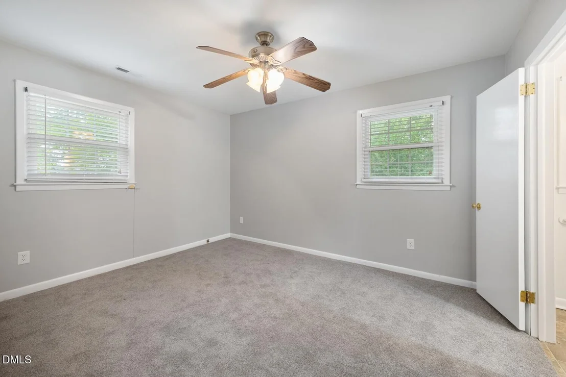 Photo of 731 Oakgrove Drive