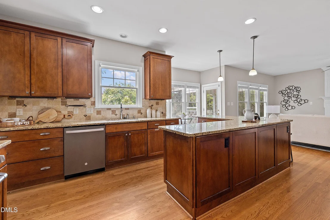 Photo of 100 Robbins Reef Way