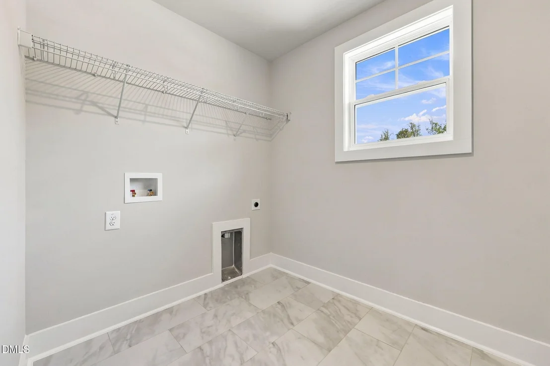 Photo of 127 Grinnell Loop