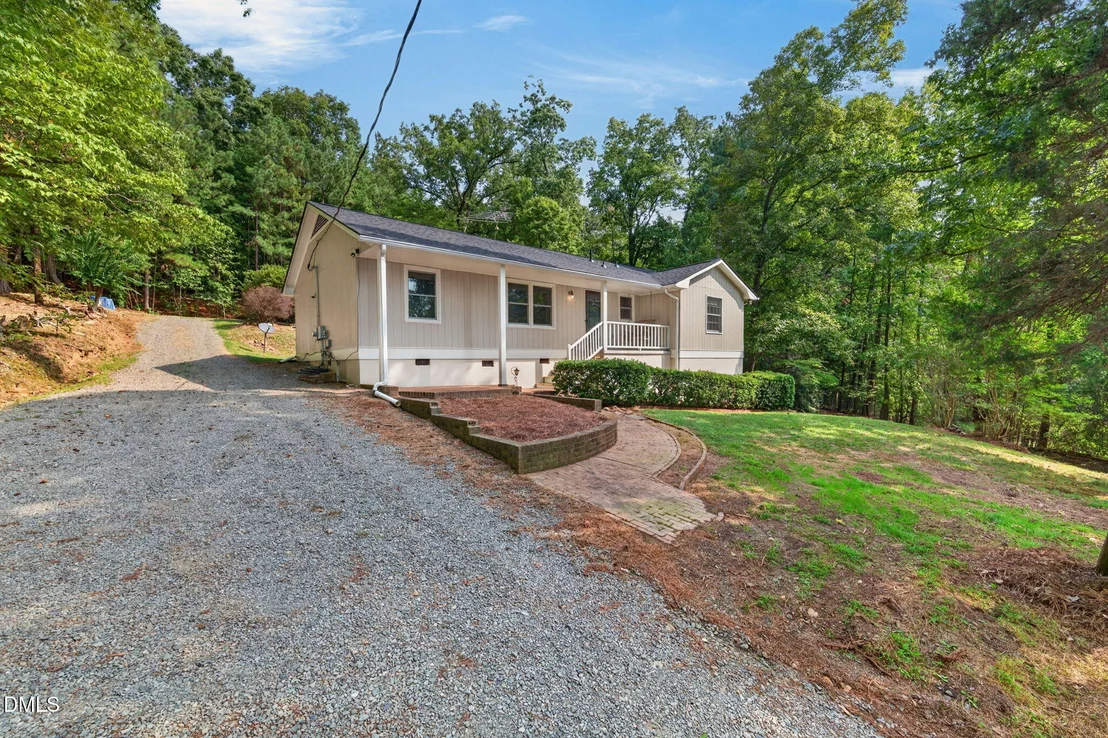 Photo of 16 Piney Mountain Road