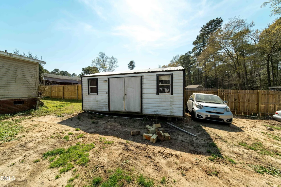 Photo of Unit UNITLT26 at 401 Morehead Drive