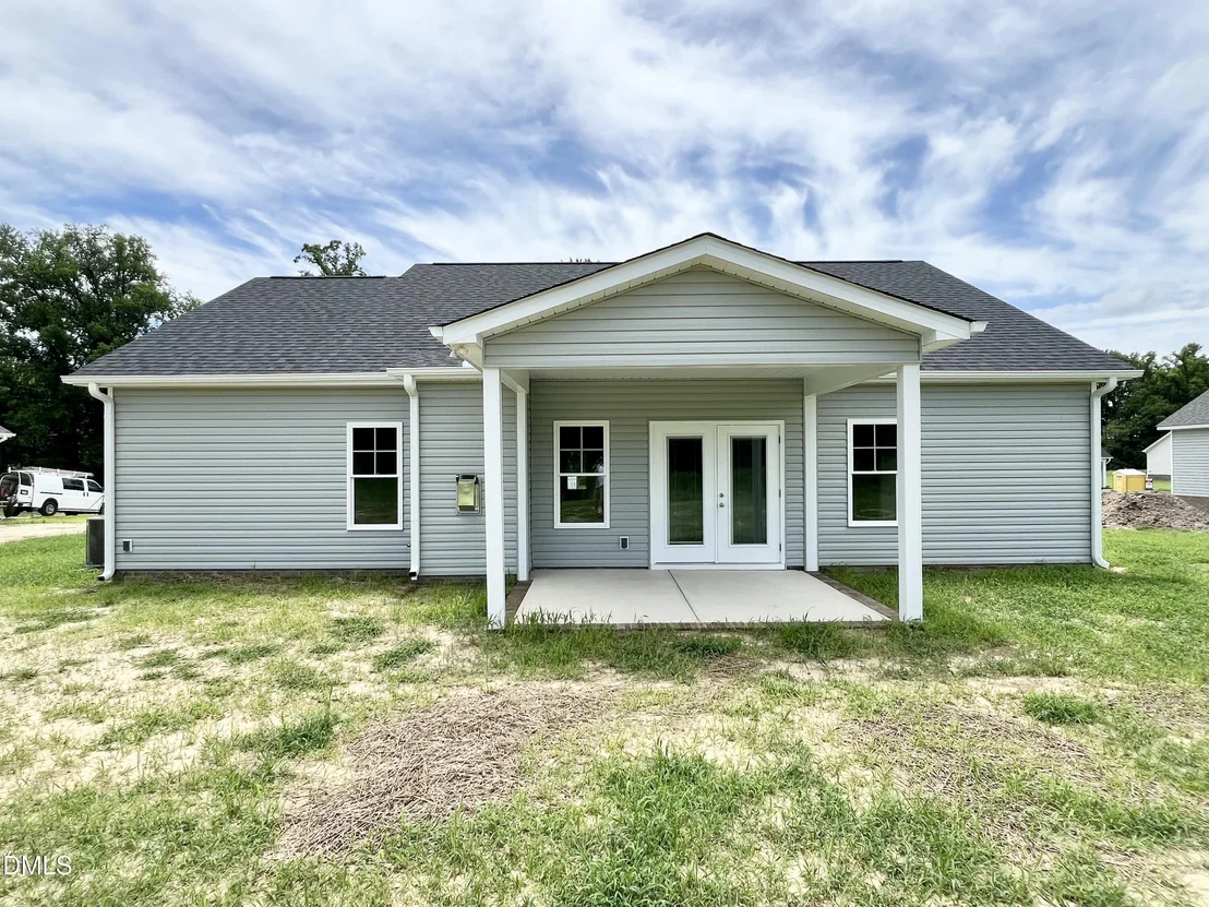 Photo of 413 Creeks Edge Drive