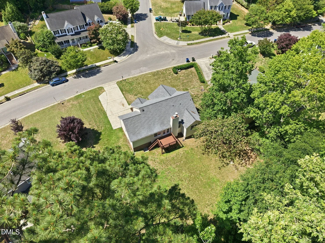 Photo of 4401 Willow Lake Road