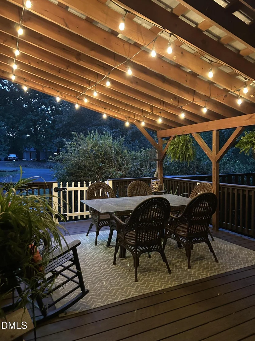 Photo of 1214 Halcyon Place