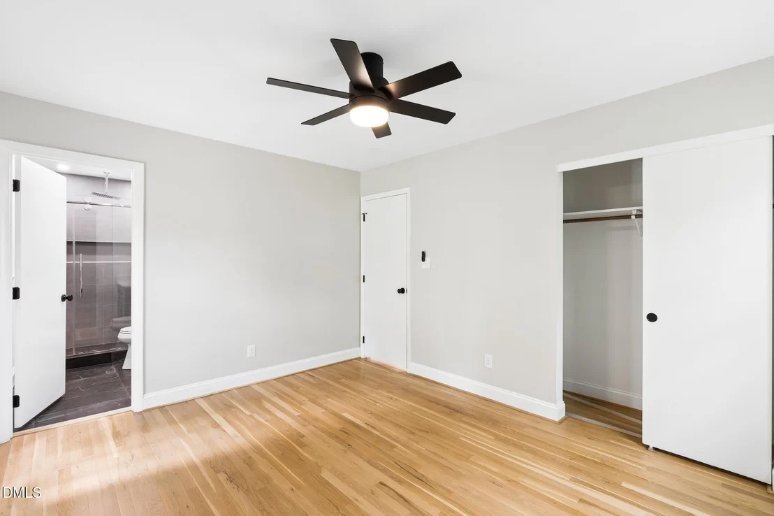 Photo of 412 Pinecroft Drive