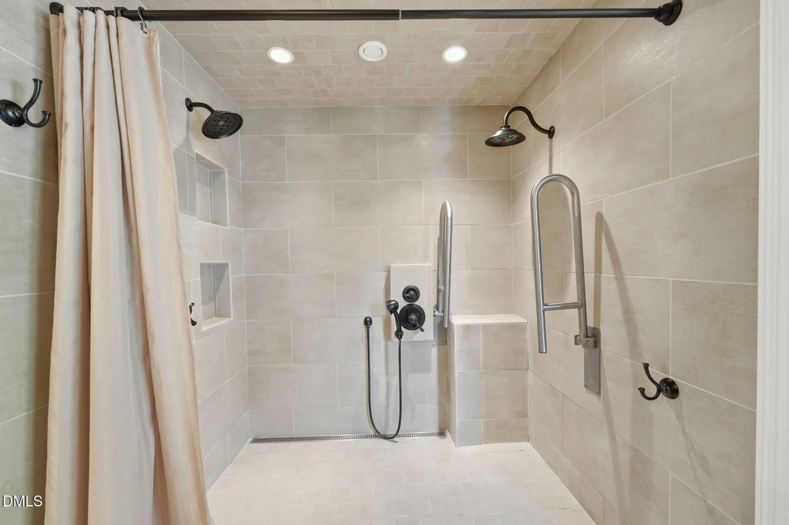 Photo of 2915 Truitt Drive