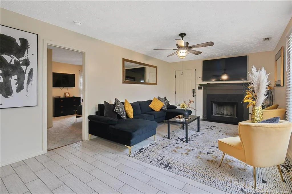 Photo of 6213 Streeter Drive