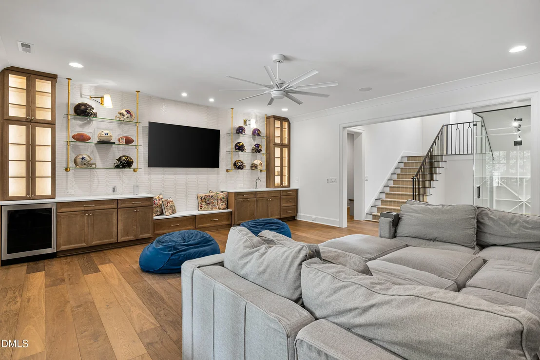 Photo of 1716 Nottingham Road