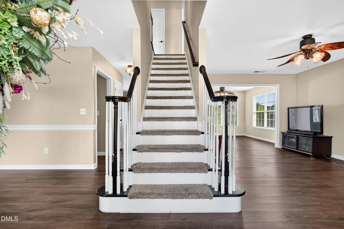 Photo of 2509 Covington Loop