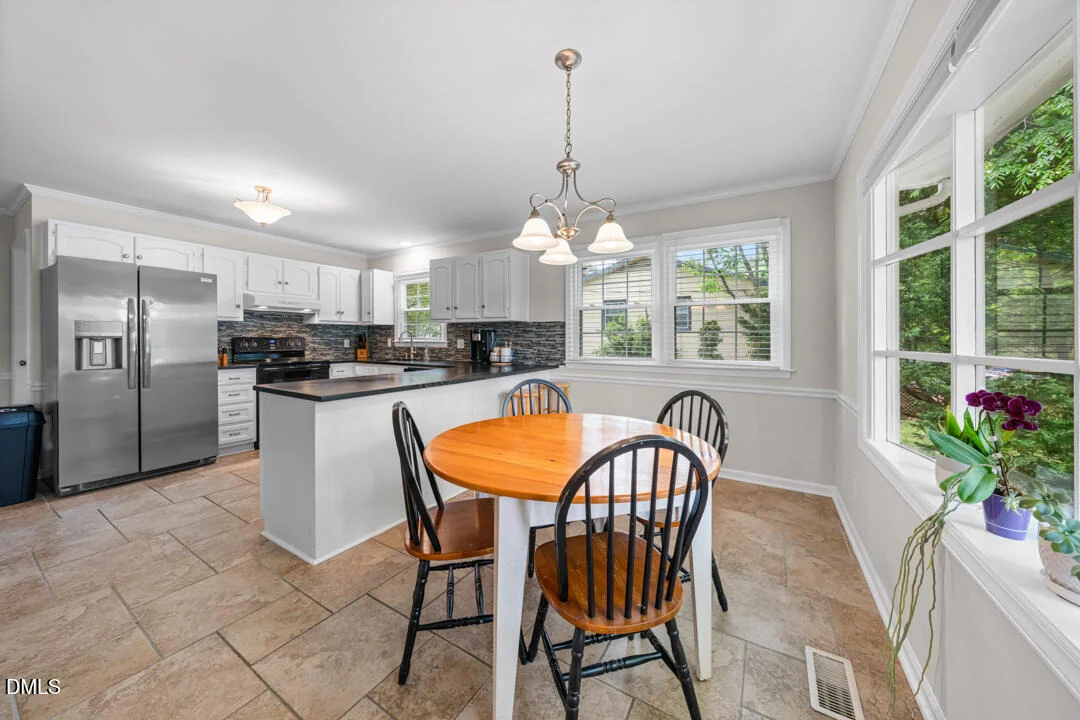 Photo of 5408 Newhall Road
