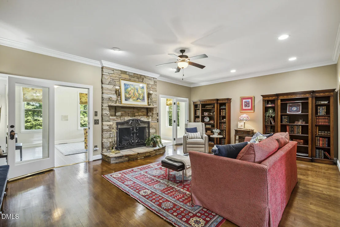 Photo of 6909 Darcy Lane