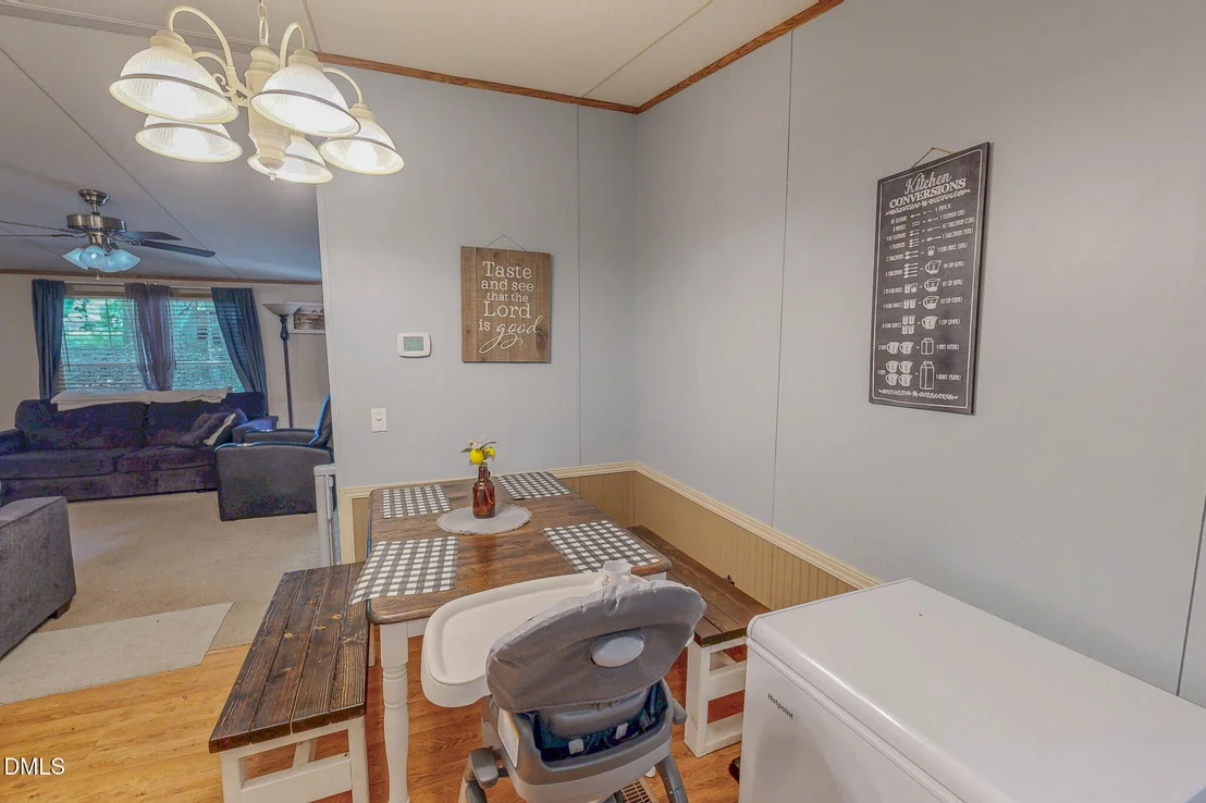 Photo of 132 Riverbend Way