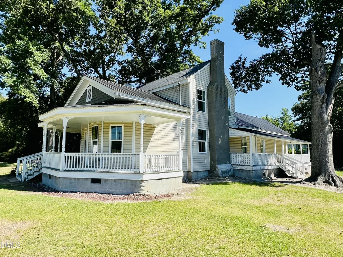 Photo of 1955 Old Cornwallis Road