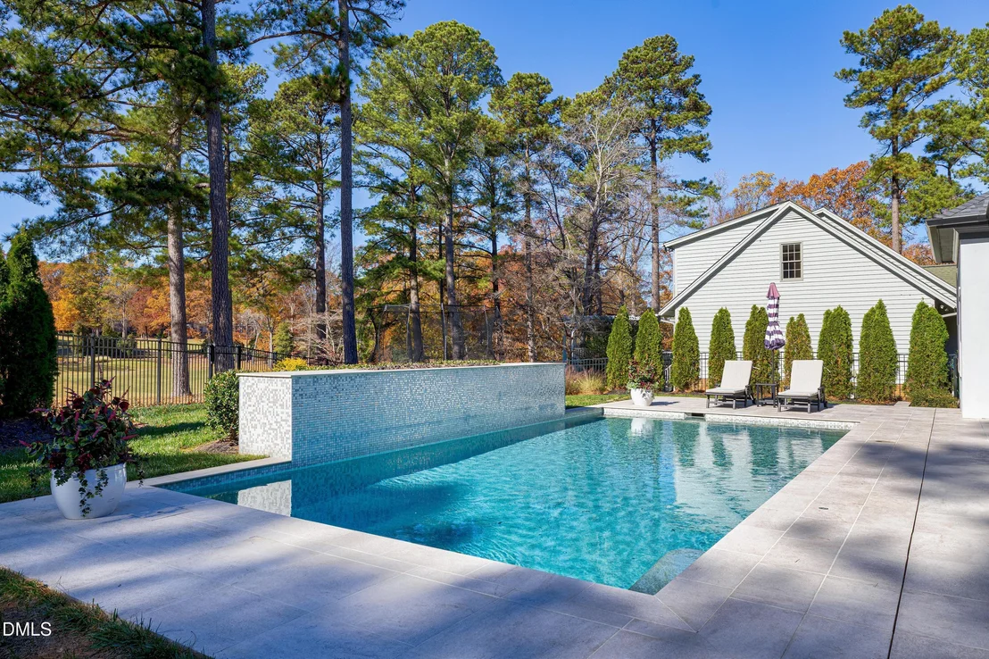 Photo of 7017 Rainwater Road