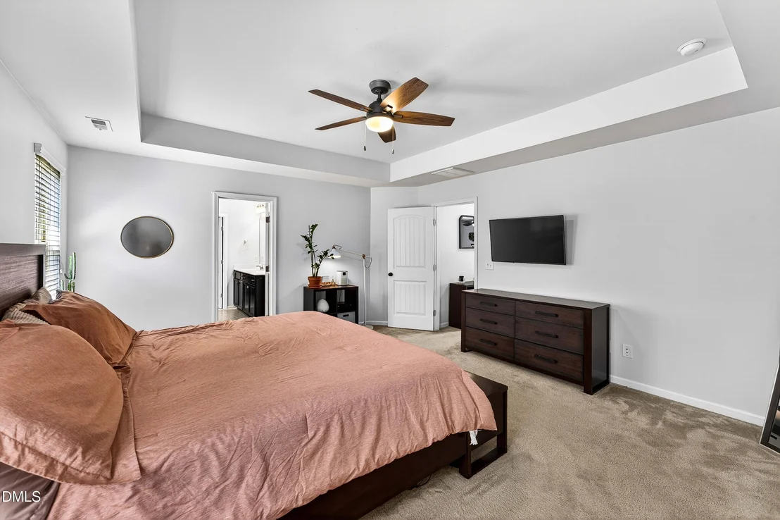 Photo of 410 Chestnut Oak Place