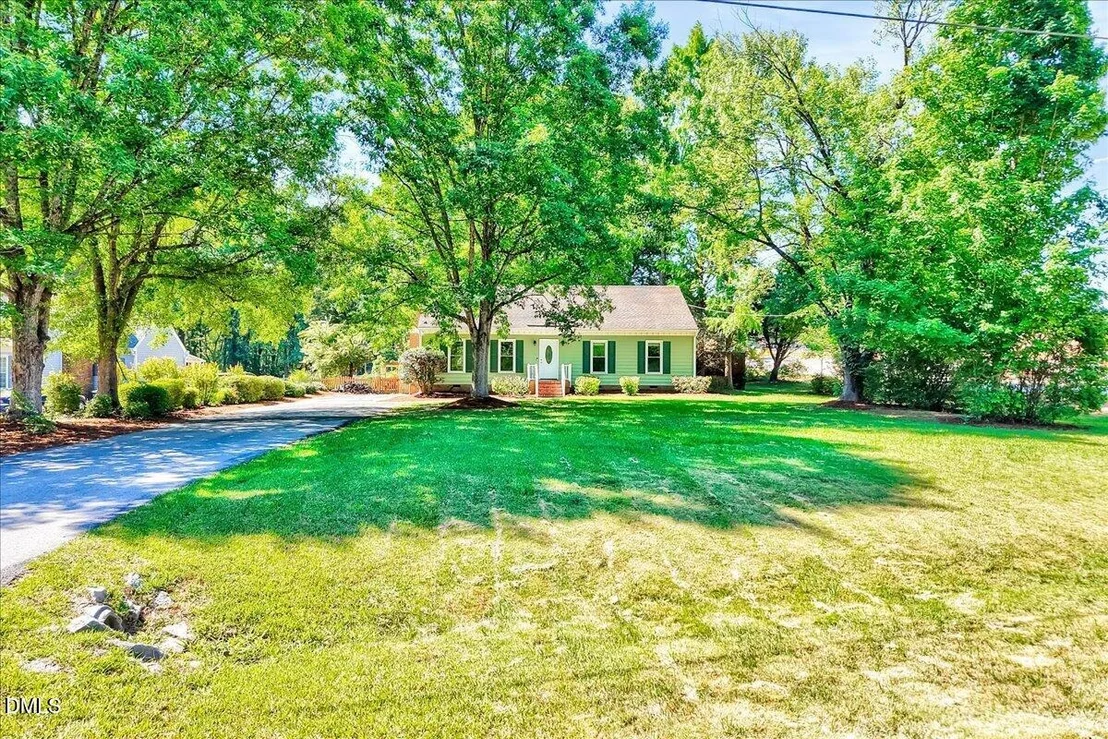 Photo of 3100 Billiard Court