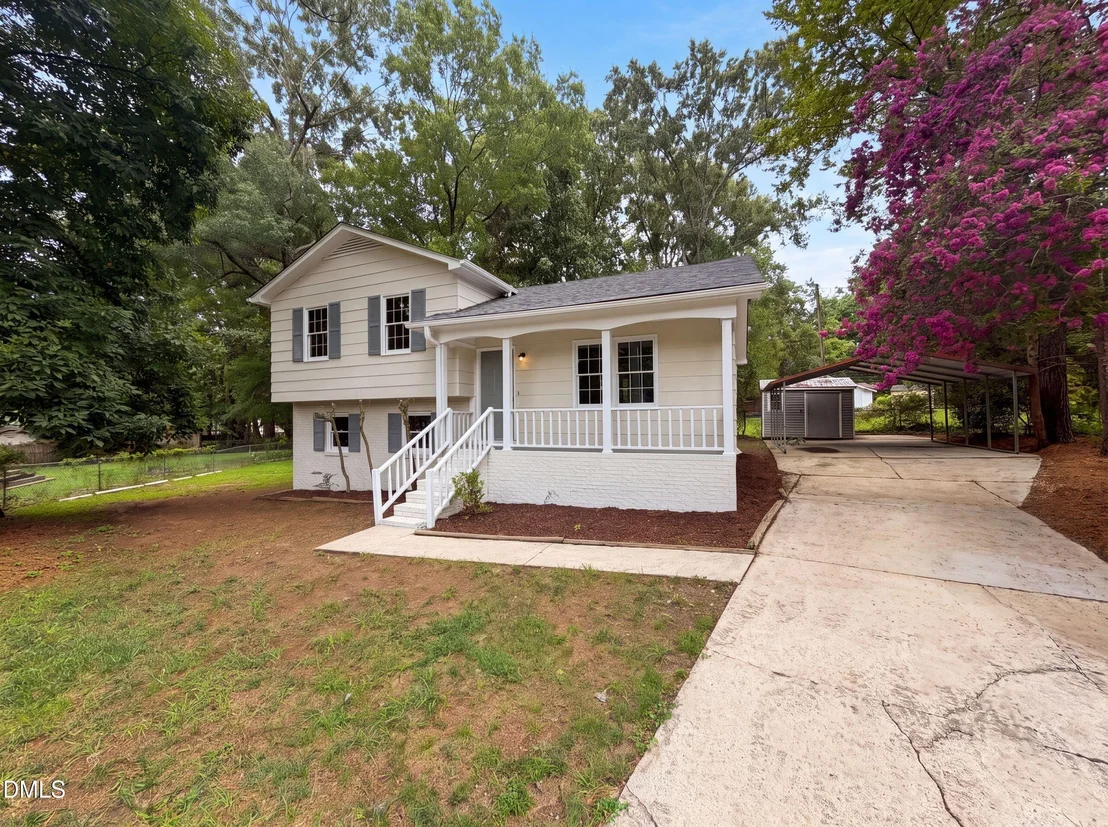 Photo of 11 Chanter Court