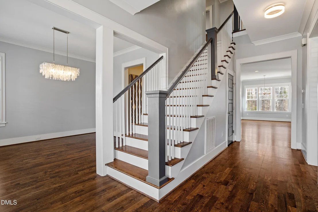 Photo of 123 Larkin Lane