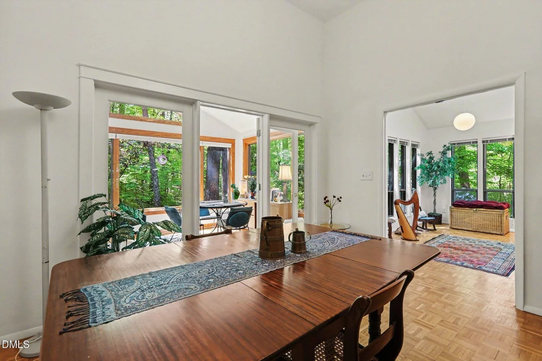 Photo of 223 Windlestraw