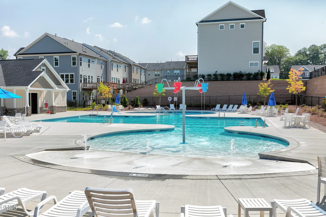 Photo of 1063 Danvers Loop