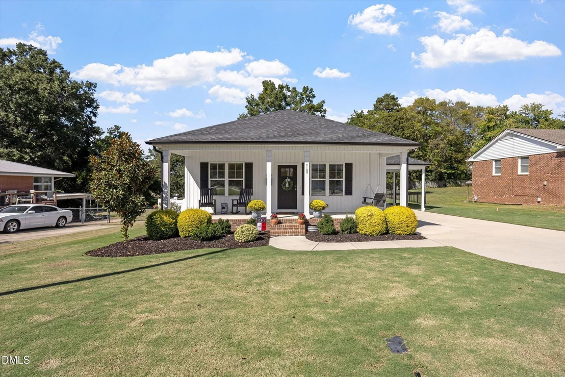 Photo of 318b Crescent Drive