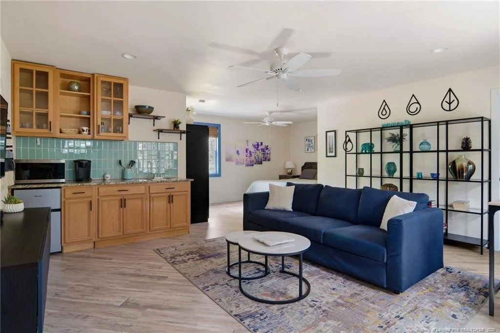 Photo of 305 Maples Road