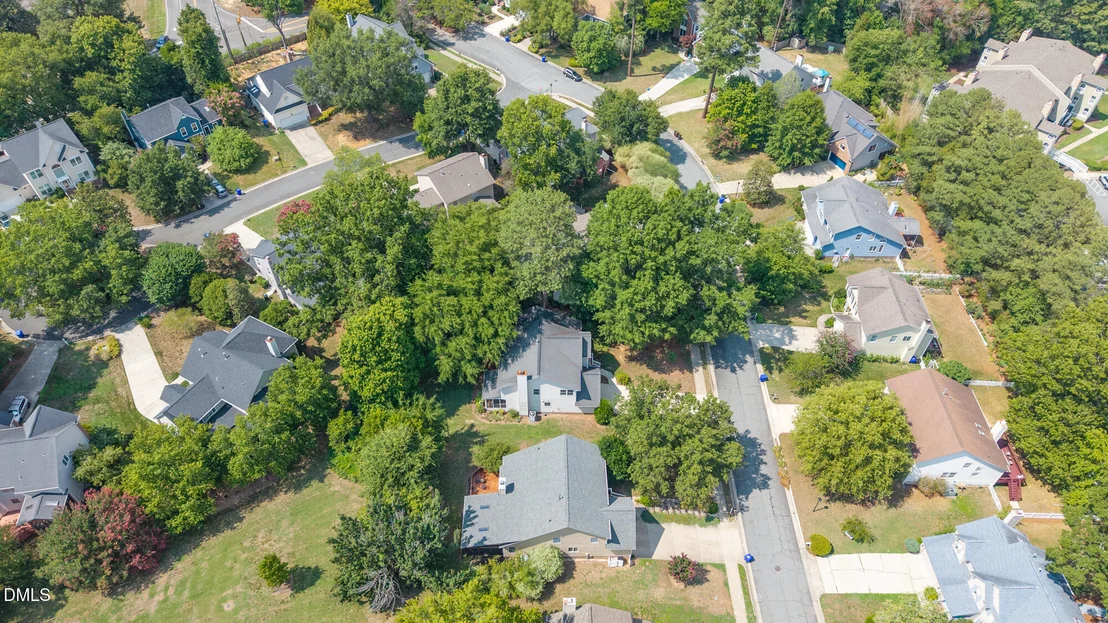 Photo of 207 Windhover Drive