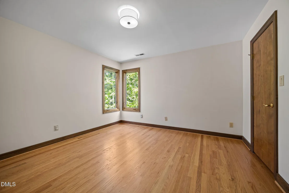 Photo of 12117 Cliffside Circle
