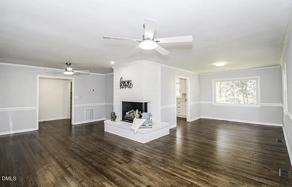 Photo of 805 River Road