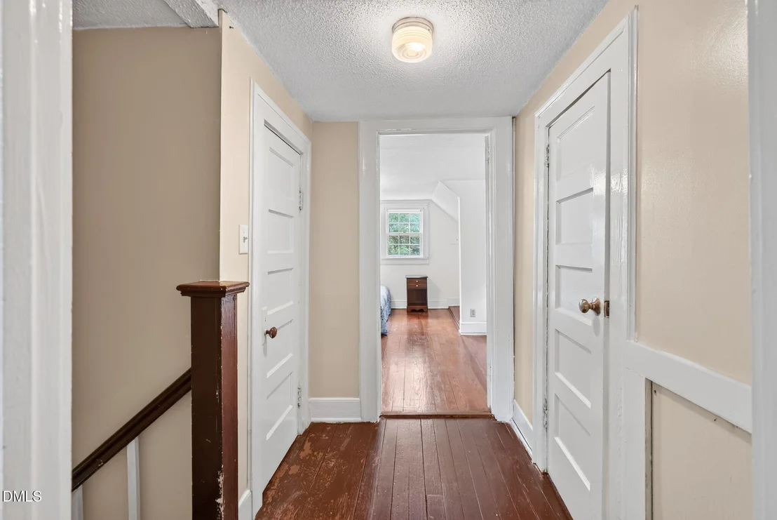 Photo of 4087 Glendale Road