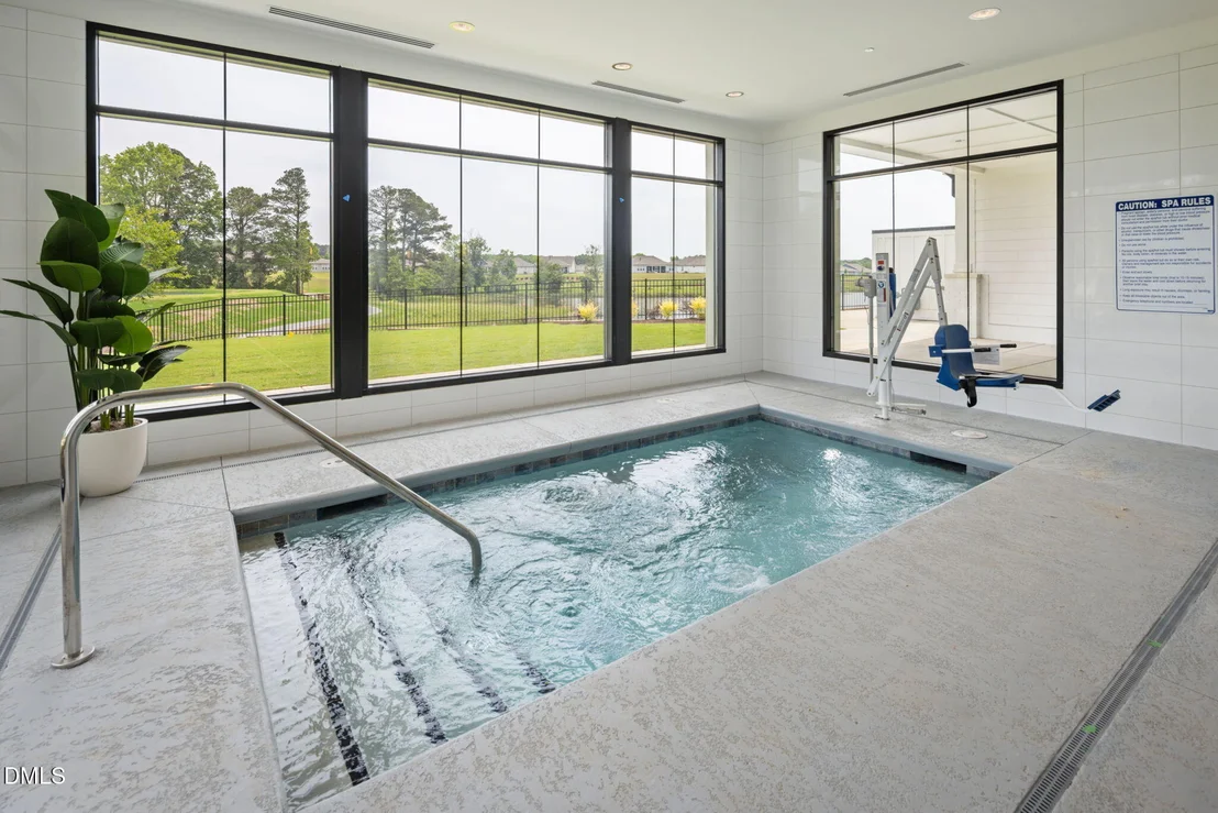 Photo of 925 Steeplechase Boulevard
