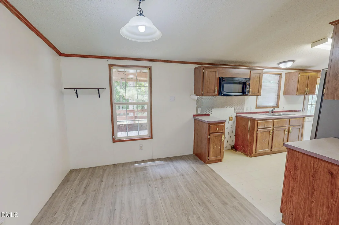 Photo of 333 Christys Way