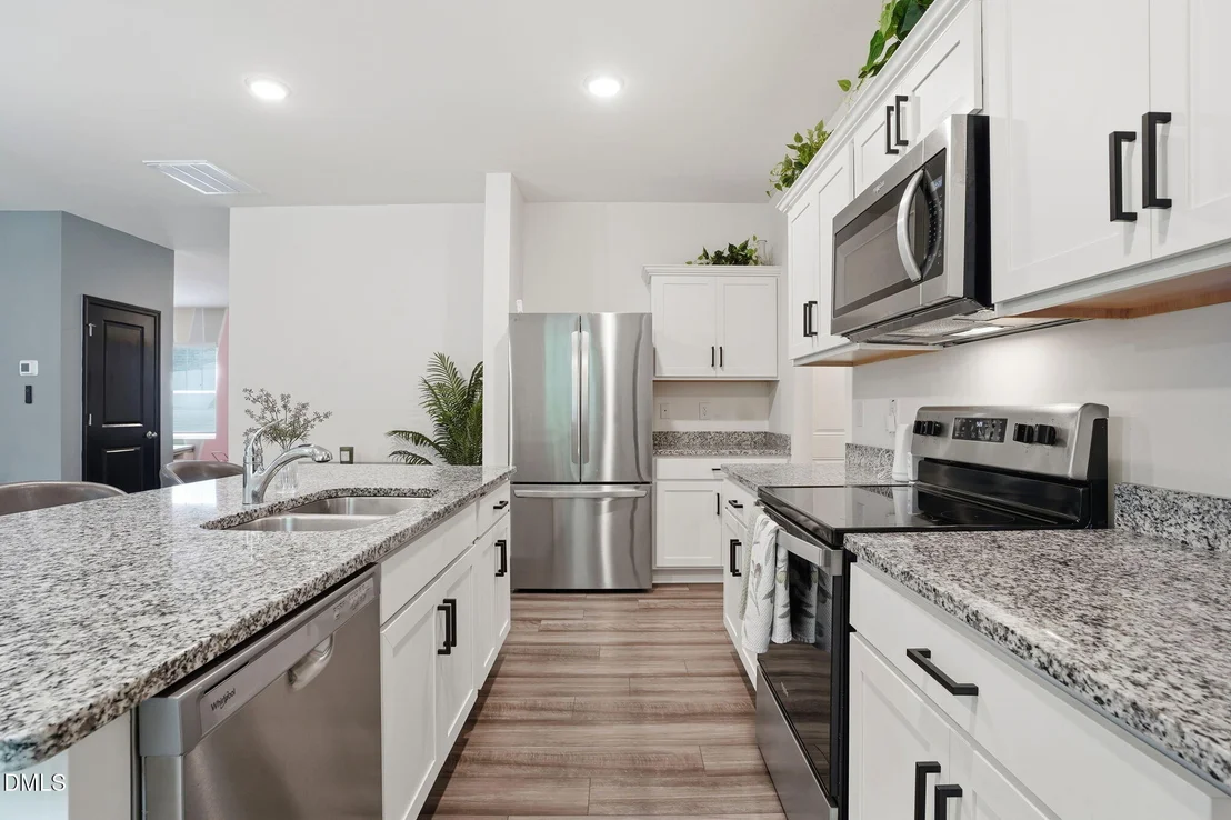 Photo of 823 Piaggio Lane