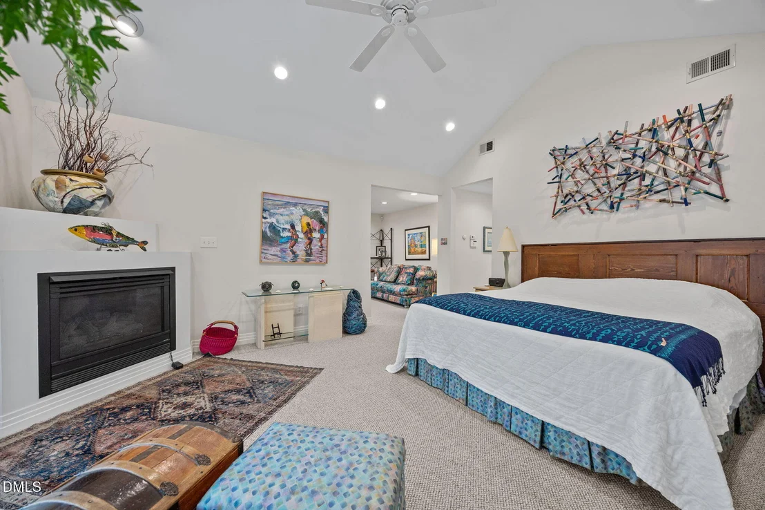 Photo of 2425 Argyle Drive