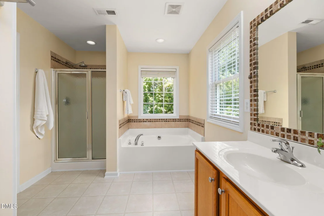Photo of 4 Beaver Creek Lane