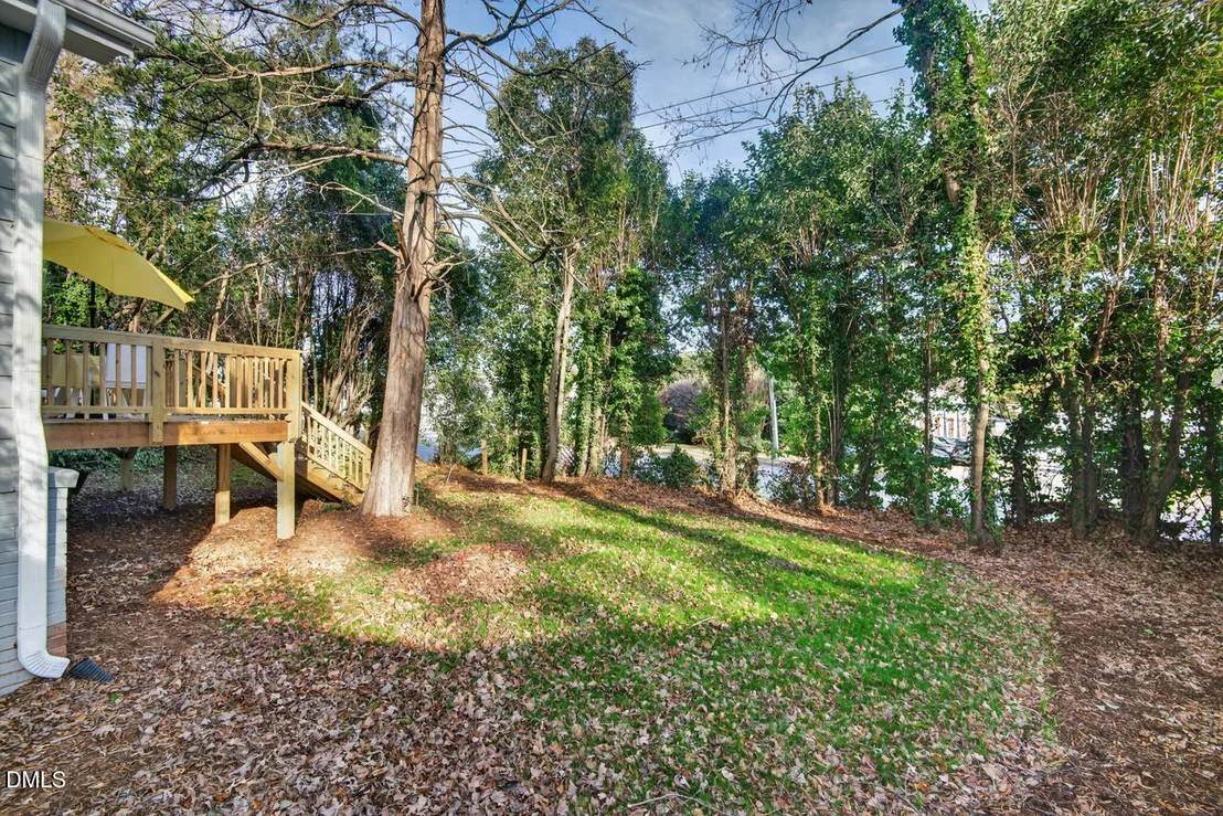 Photo of 1944 Fairfield Drive