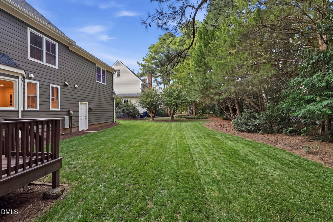 Photo of 1825 Thorpshire Drive