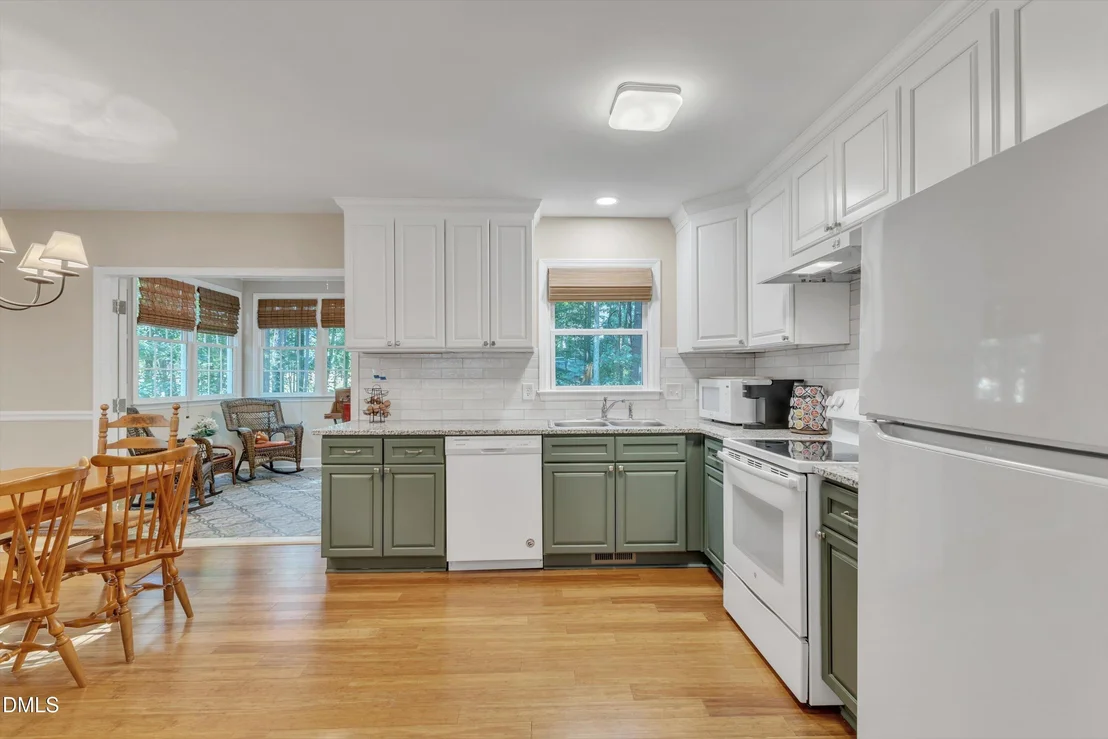 Photo of 207 Honeysuckle Lane
