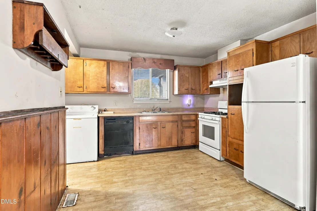 Photo of 3537 Apache Drive