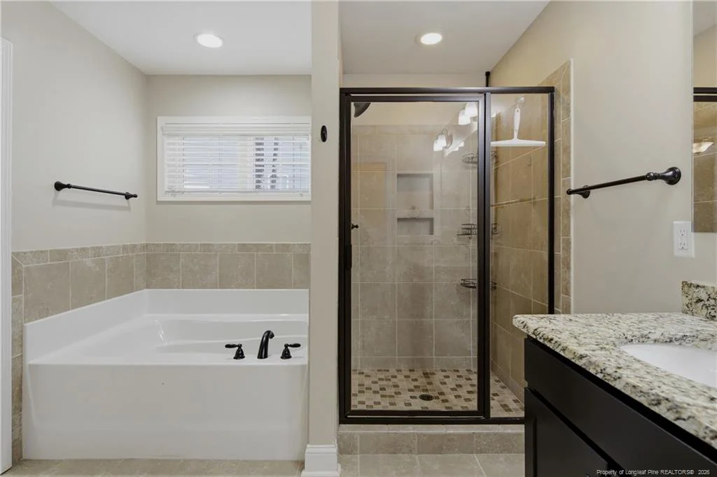 Photo of 31 Waterside Circle