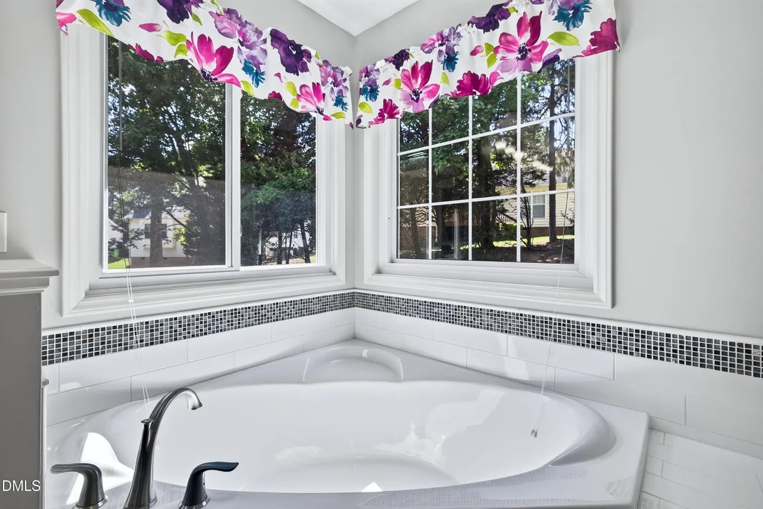 Photo of 2312 Maplegreen Lane