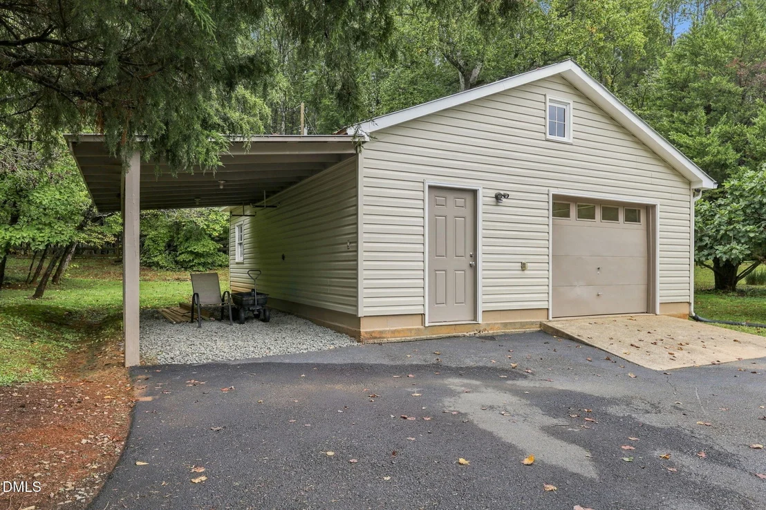 Photo of 5909 Cole Mill Road