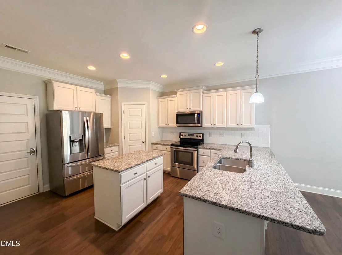 Photo of 2137 Emerald Lane