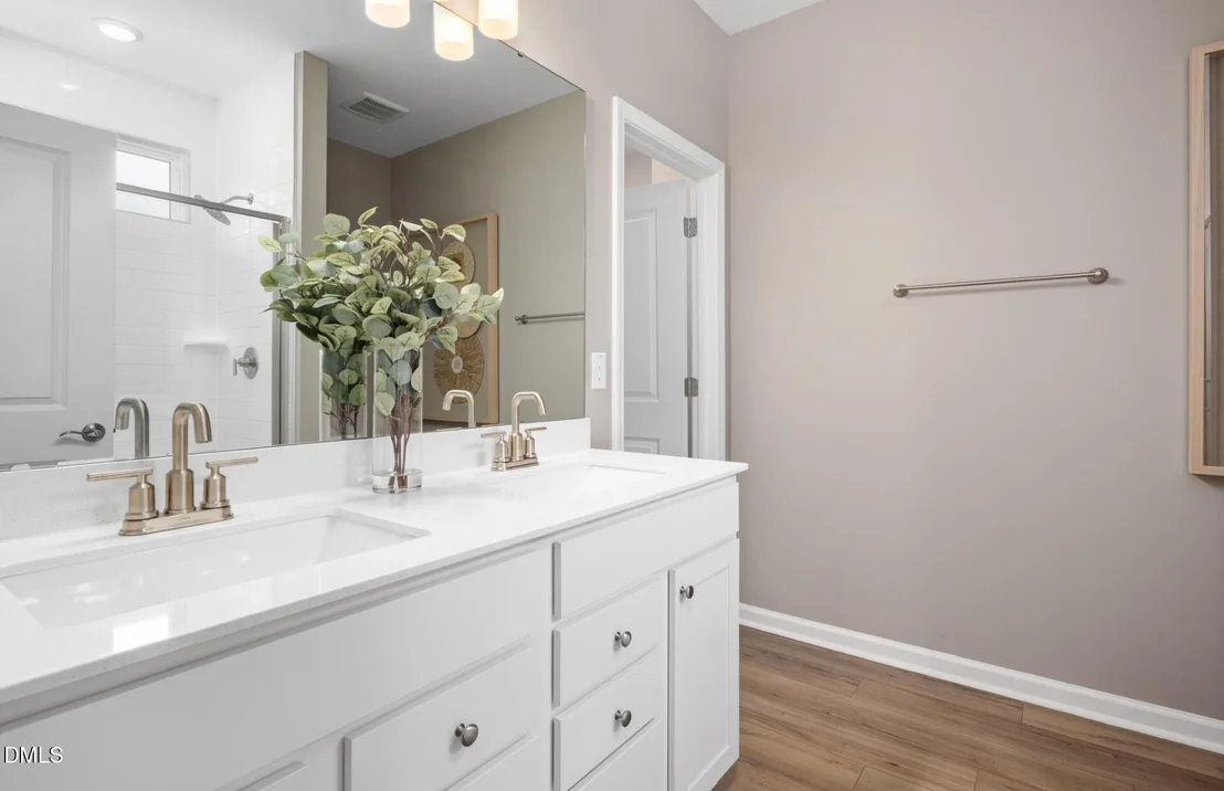 Photo of 1124 Sawmill Grove Drive