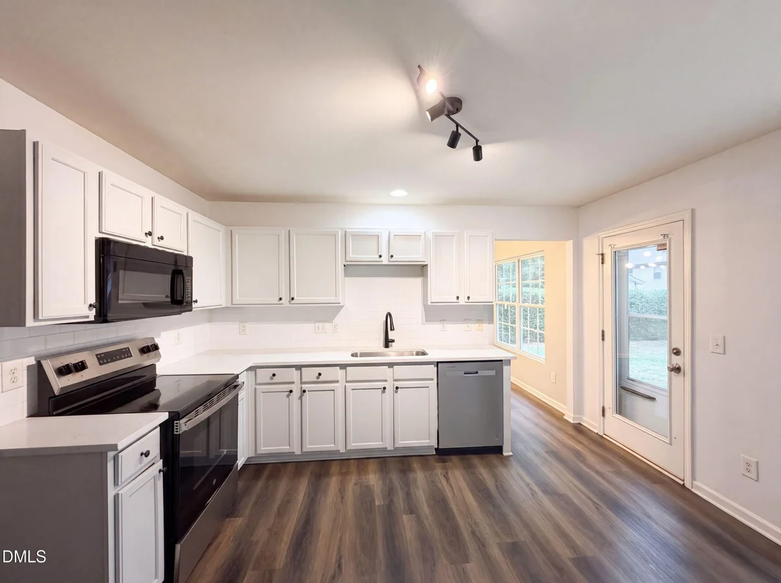 Photo of 1448 Ricochet Drive