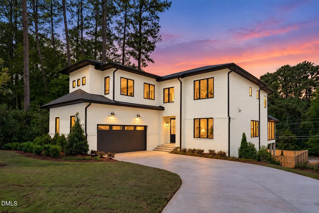 Photo of 806 Tyrrell Road