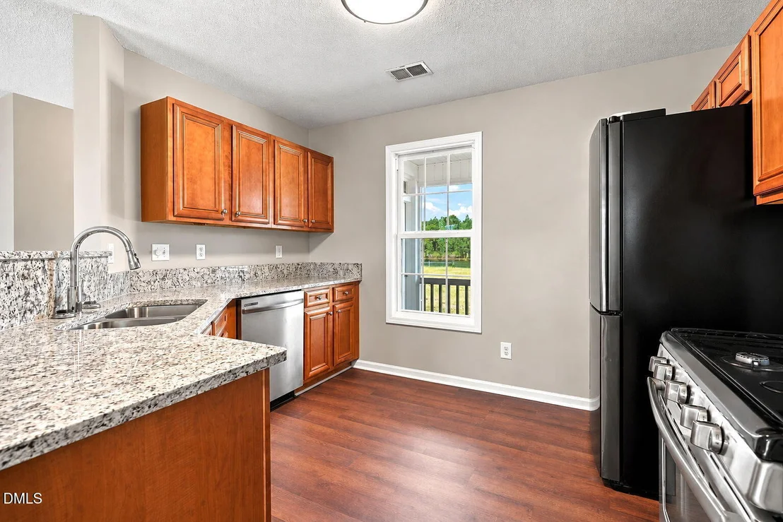 Photo of 390 Comanche Drive