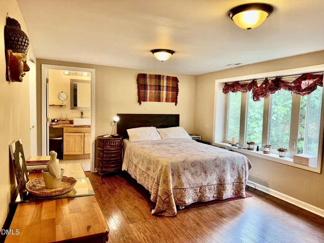 Photo of 3120 Gibson Road