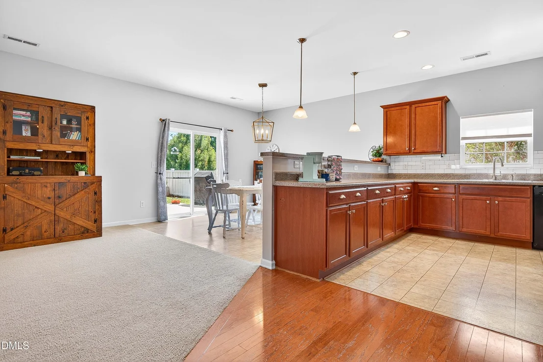 Photo of 2546 Covington Loop